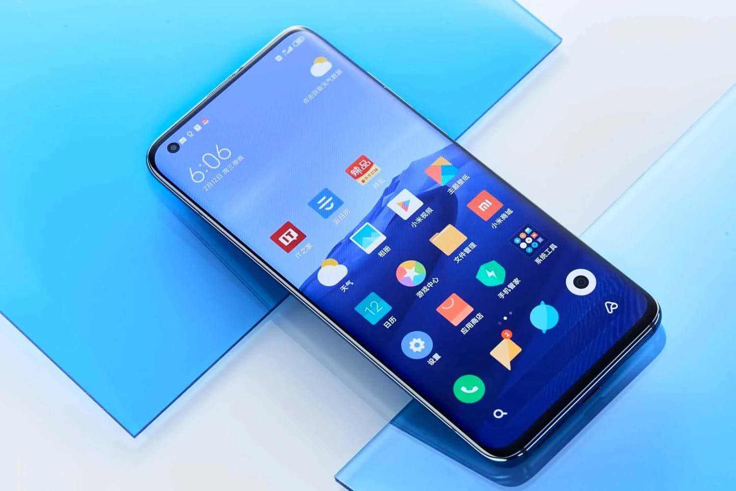 Xiaomi Mi 11 Pro: подробности, камеры, цена, выход в России